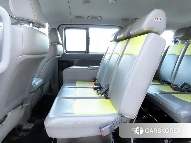 Hyundai The New Grand Starex 2018 Желтый из Кореи, фото 6