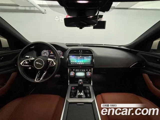 Jaguar XE 2020 Белый из Кореи, фото 6