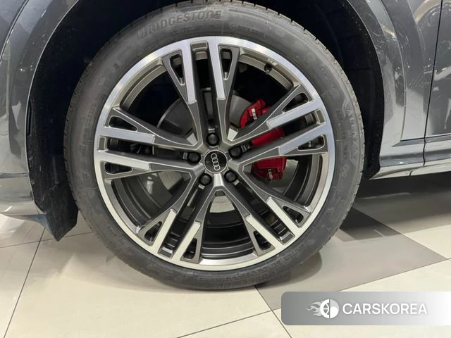 Audi Q5 (80A) 2025 Серый из Кореи, фото 6