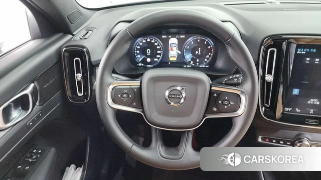 Volvo XC40 2020 Белый из Кореи, фото 6