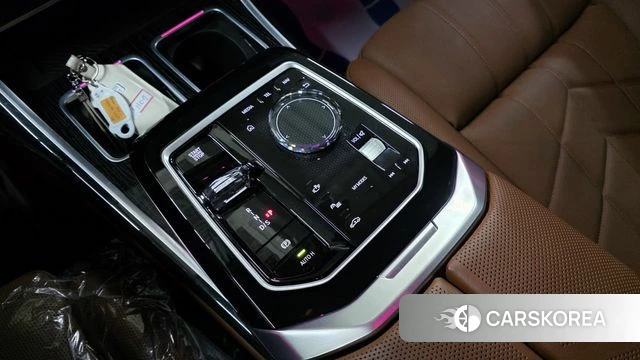 BMW 7 Series (G70) 2025 Серый из Кореи, фото 6