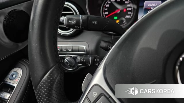 Mercedes-Benz C-Class W205 2018 Белый из Кореи, фото 6