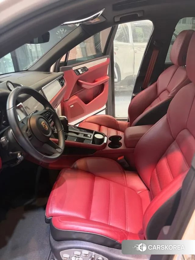 Porsche Macan 2023 Белый из Кореи, фото 6