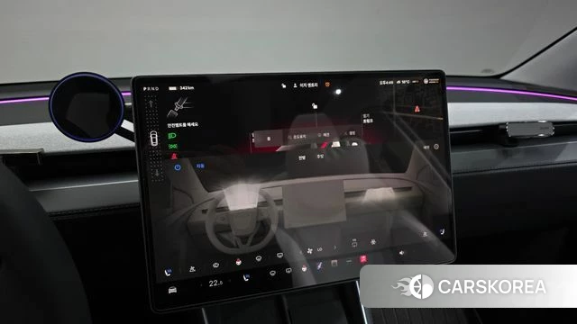 Tesla Model Y 2025 Красный из Кореи, фото 6