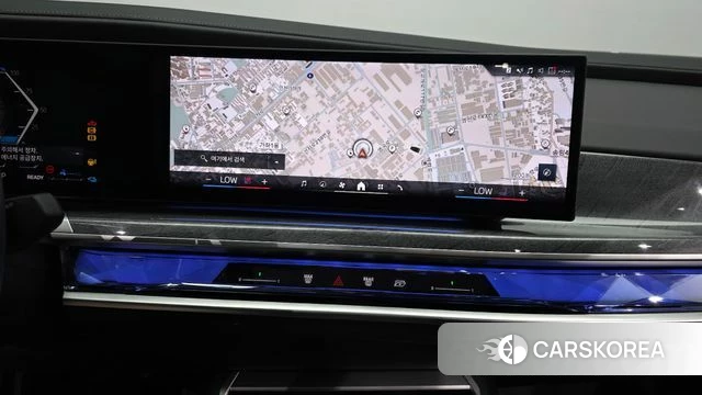 BMW 7 Series (G70) 2023 Черный из Кореи, фото 6