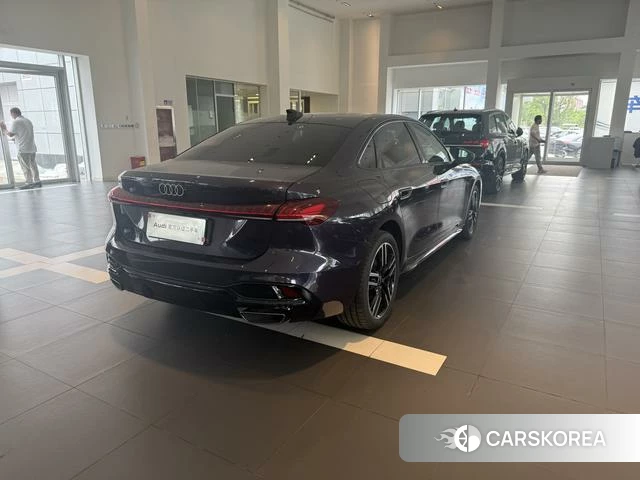 Audi A5L 2025 Фиолетовый из Китая, фото 6