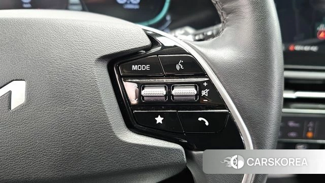 Kia Di Ol Nu Niro 2022 Белый из Кореи, фото 6