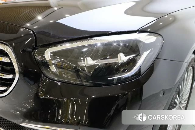 Mercedes-Benz E-class 2021 Черный из Китая, фото 6