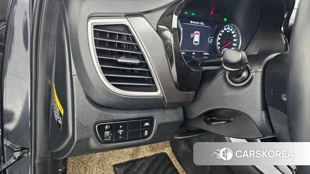 Kia Seltos 2020 Серый из Кореи, фото 6