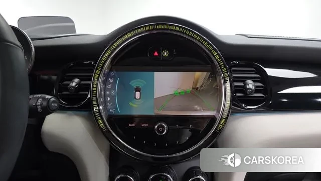 Mini Cooper S 2023 Серебряный из Кореи, фото 6