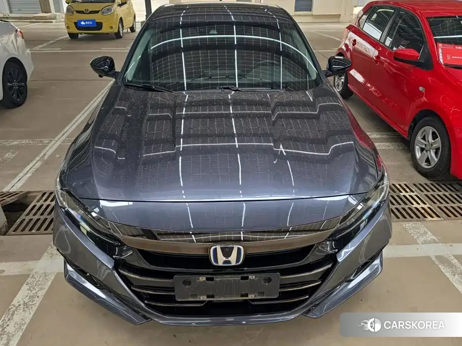 Honda Accord 2022 Silver/gray из Китая, фото 6
