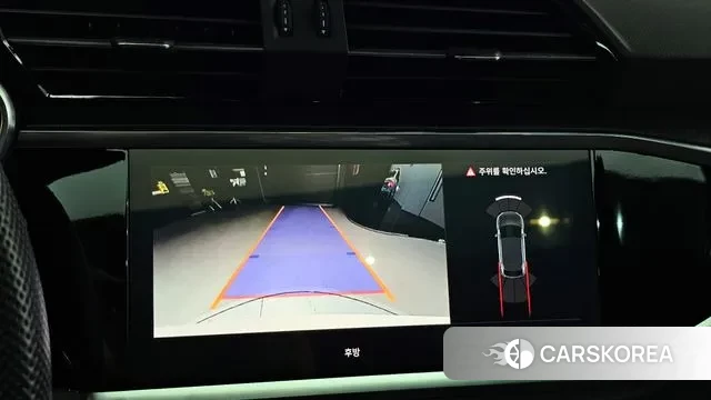 Audi Q3 (F3) 2024 Белый из Кореи, фото 6