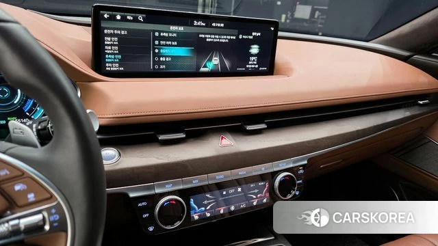 Genesis Electrified G80 (RG3) 2023 Белый из Кореи, фото 6