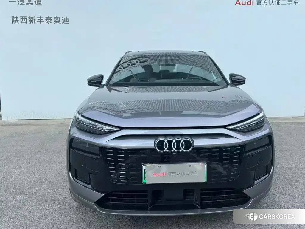 Audi Q6L 2025 Silver/gray из Китая, фото 6
