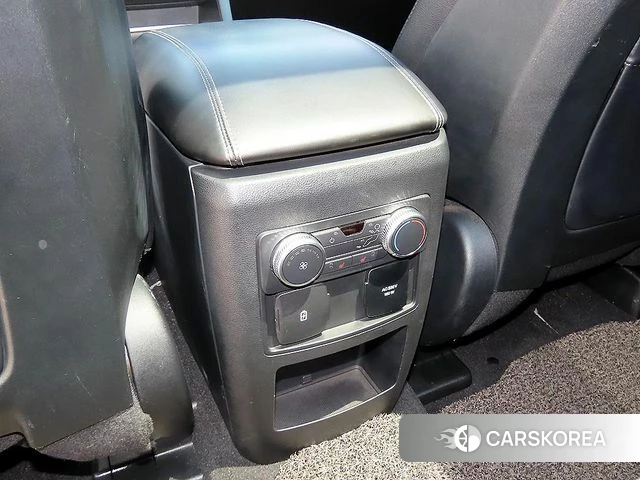 Ford Explorer 6th Generation 2020 Белый из Кореи, фото 6
