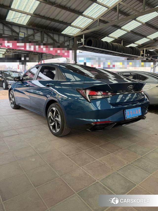 Hyundai Elantra 2023 Синий из Китая, фото 6