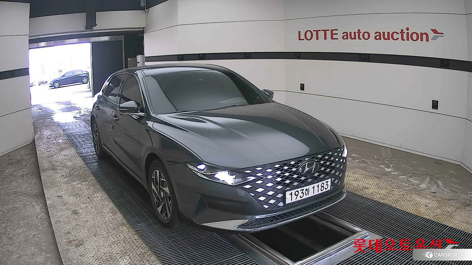 Hyundai Grandeur Hybrid 2022 Nocturne Grey Metallic из Кореи, фото 6