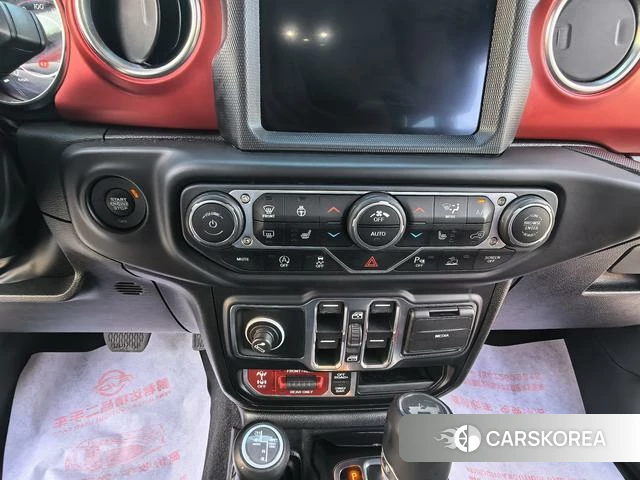 Jeep Wrangler 2024 Красный из Китая, фото 6