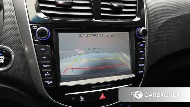 Hyundai Accent (New type) 2018 Серебристо-серый из Кореи, фото 6