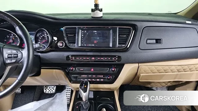 Kia All New Carnival 2018 Белый из Кореи, фото 6