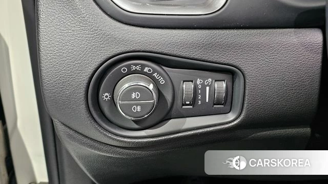 Jeep Renegade 2020 Белый из Кореи, фото 6