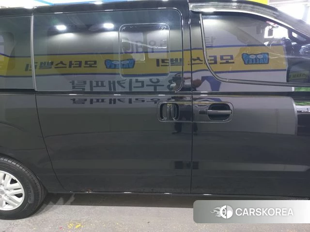 Hyundai The New Grand Starex 2018 Черный из Кореи, фото 6