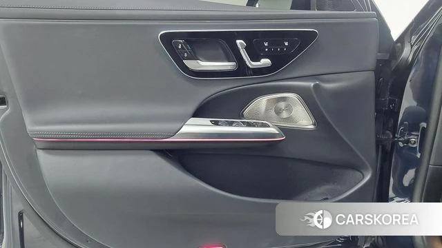 Mercedes-Benz E-Class W214 2024 Синий из Кореи, фото 6