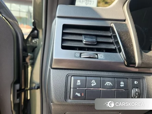 Ssangyong The New Rexton Sports Cannes 2022 Темно-зеленый из Кореи, фото 6