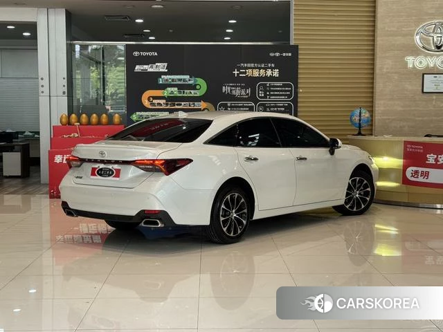 Toyota Asian dragon 2023 Белый из Китая, фото 6