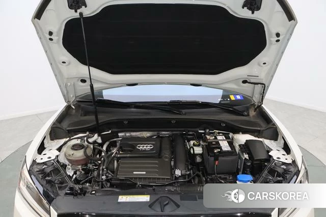Audi Q2L 2021 Белый из Китая, фото 6