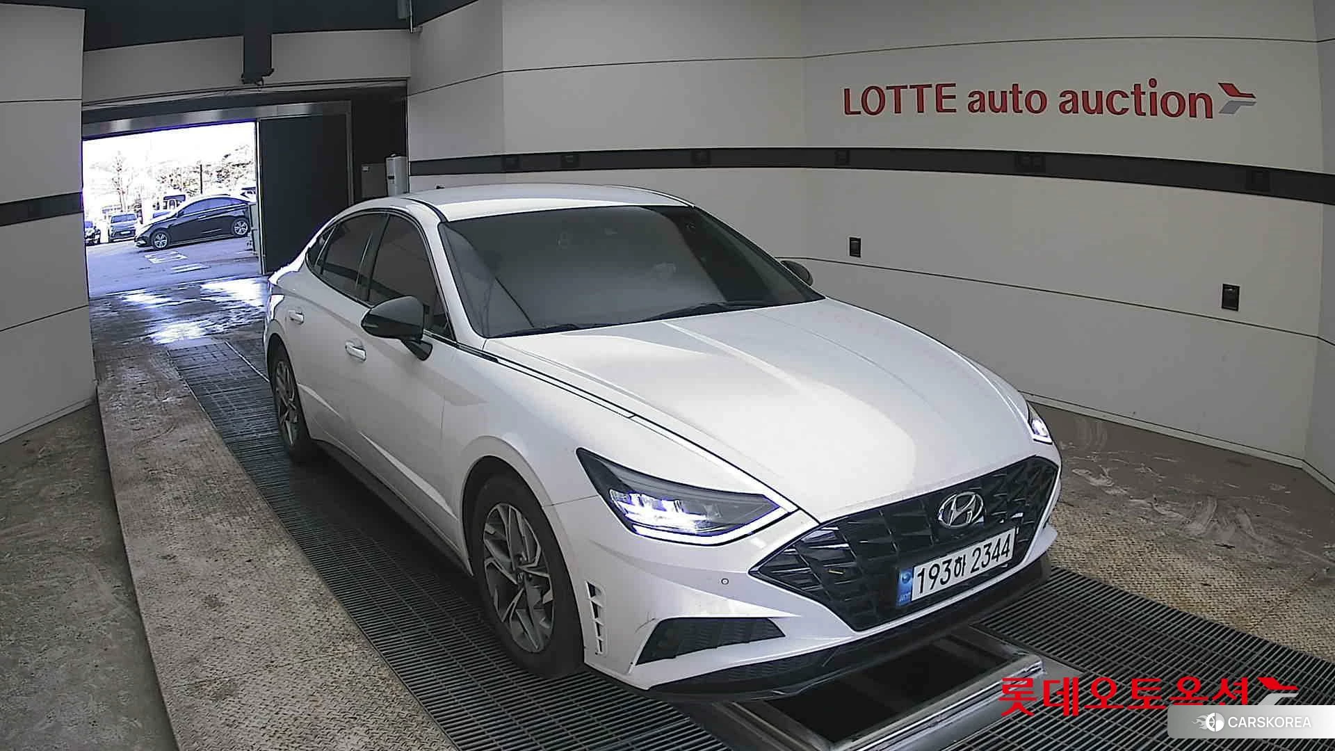 Hyundai Sonata 2022 Creamy White Pearl (optional) из Кореи, фото 6