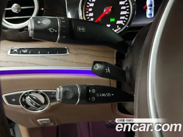 Mercedes-Benz E-Class W213 2018 Синий из Кореи, фото 6