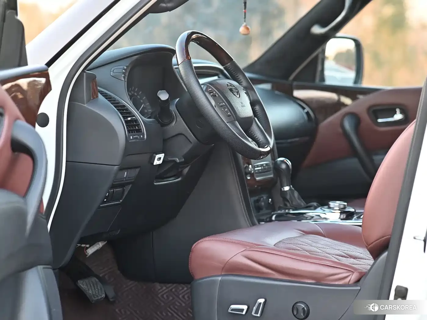 Nissan Patrol 2019 Белый из Китая, фото 6