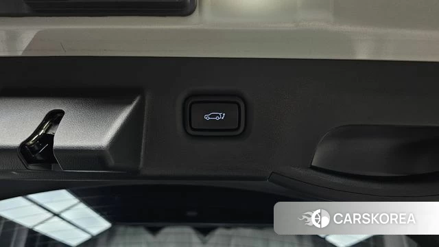Hyundai Ionic 5 2024 Серебристо-серый из Кореи, фото 6
