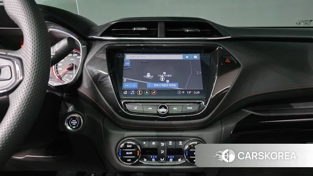 Chevrolet (GM Daewoo) Trailblazer 2022 Белый из Кореи, фото 6