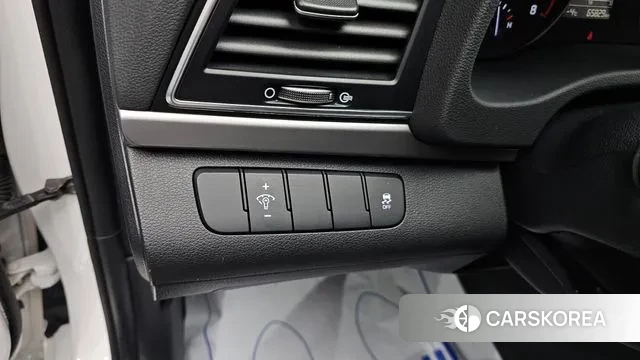 Hyundai Avante AD 2018 Белый из Кореи, фото 6