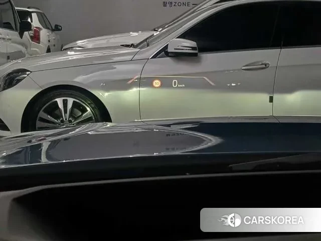 BMW 4 Series (G22) 2025 Небесно-голубой из Кореи, фото 6