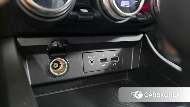 Renault Korea (Samsung) XM3 2022 Черный из Кореи, фото 6