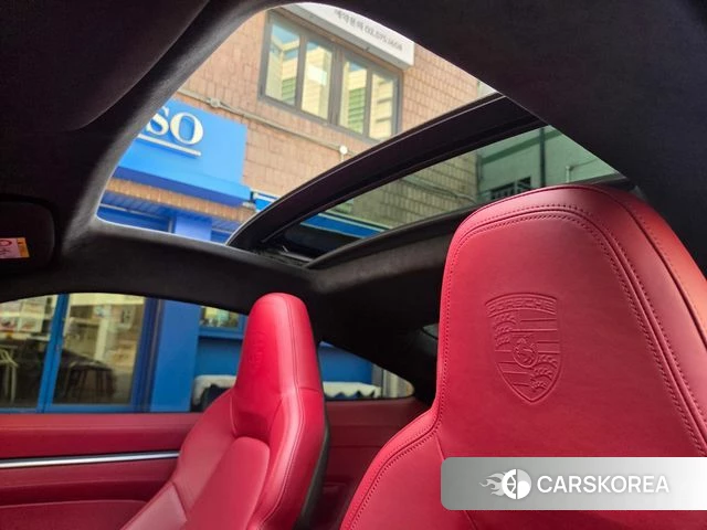 Porsche 911(992) 2021 Черный из Кореи, фото 6