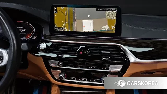 BMW 5 Series (G30) 2021 Черный из Кореи, фото 6