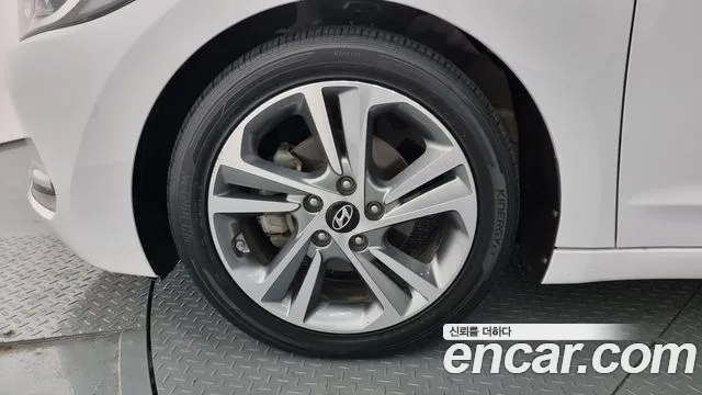 Hyundai Avante AD 2018 Белый из Кореи, фото 6