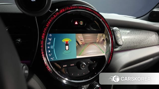 Mini Cooper Electric 2023 Белый из Кореи, фото 6