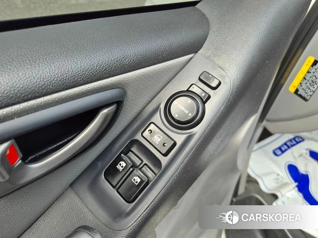 Hyundai The New Grand Starex 2018 Белый из Кореи, фото 6