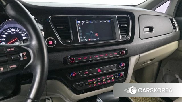 Kia The New Carnival 2018 Черный из Кореи, фото 6