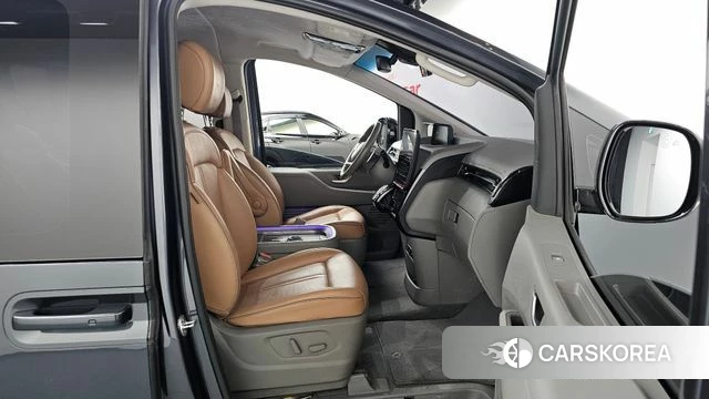 Hyundai Staria 2021 Серый из Кореи, фото 6