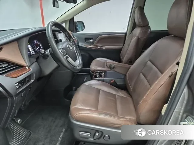Toyota Sienna 2019 Серый из Кореи, фото 6