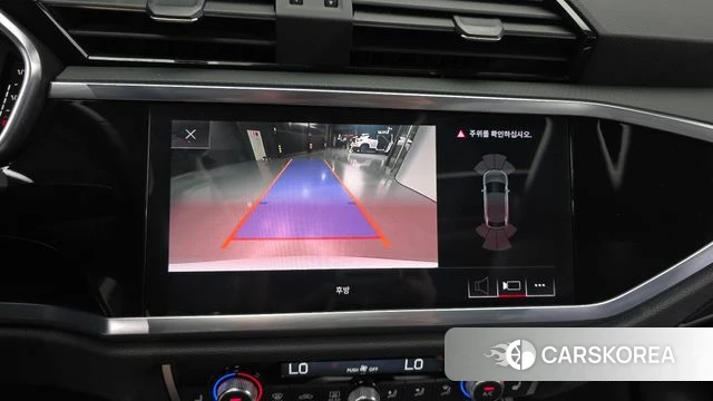 Audi Q3 (F3) 2020 Белый из Кореи, фото 6