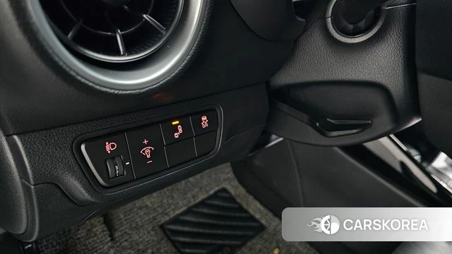 Kia The New K3 2nd generation 2023 Серый из Кореи, фото 6