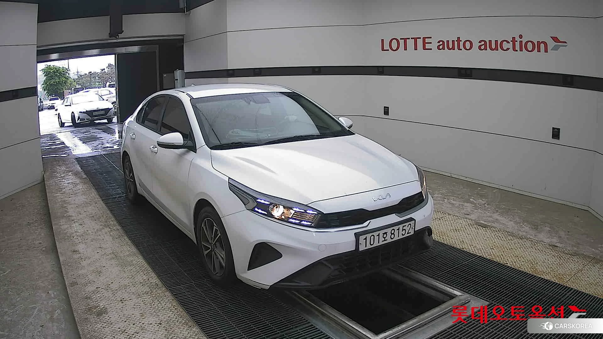 Kia K3 2022 Белый из Кореи, фото 6