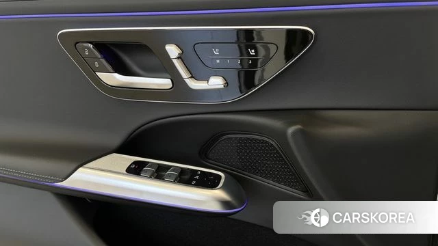 Mercedes-Benz E-Class W214 2024 Белый из Кореи, фото 6